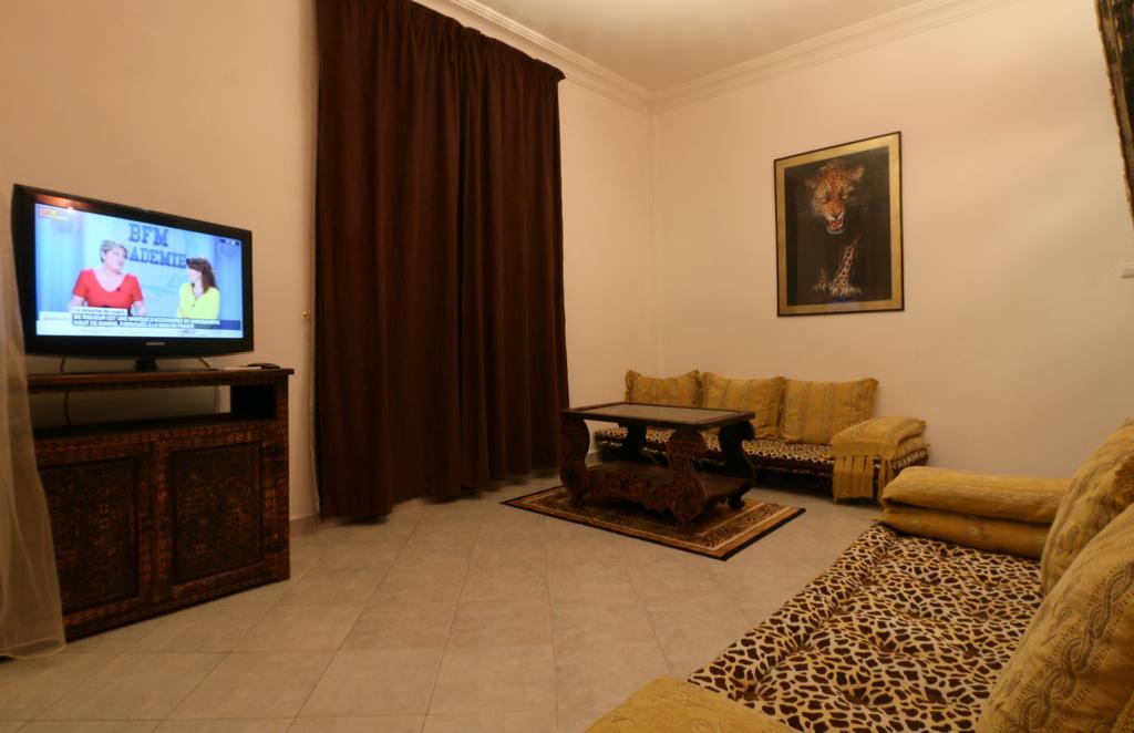 Hotel Tafoukt Marrakesh Esterno foto