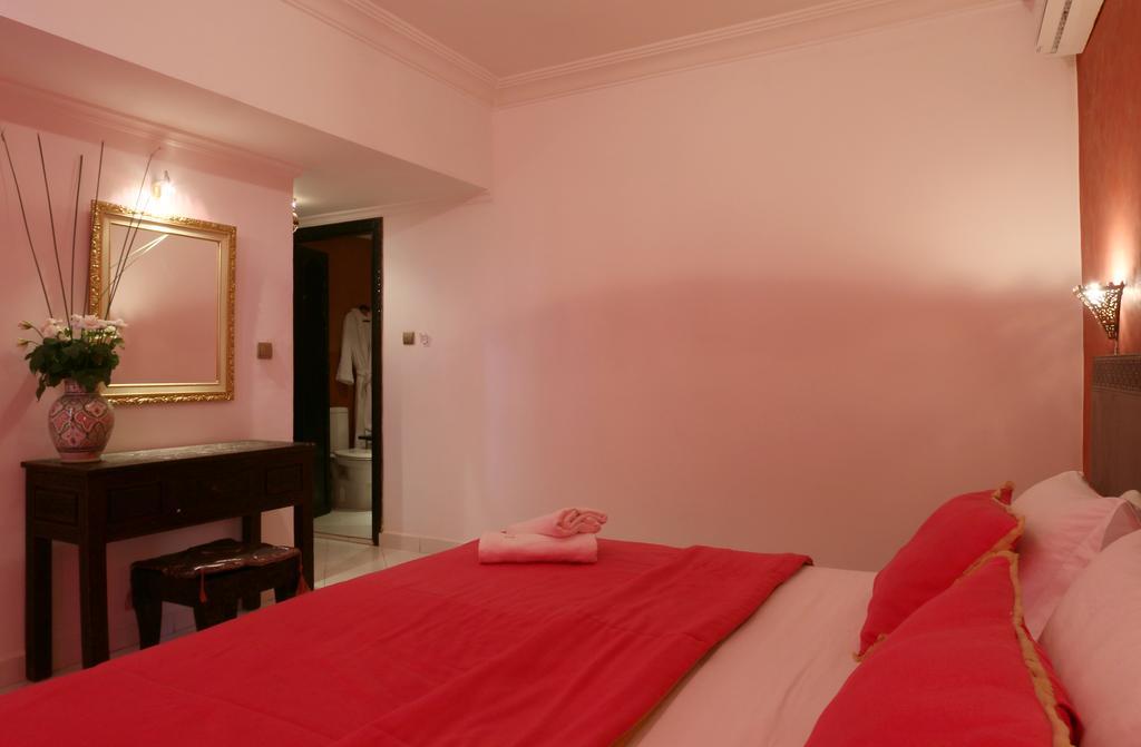 Hotel Tafoukt Marrakesh Esterno foto