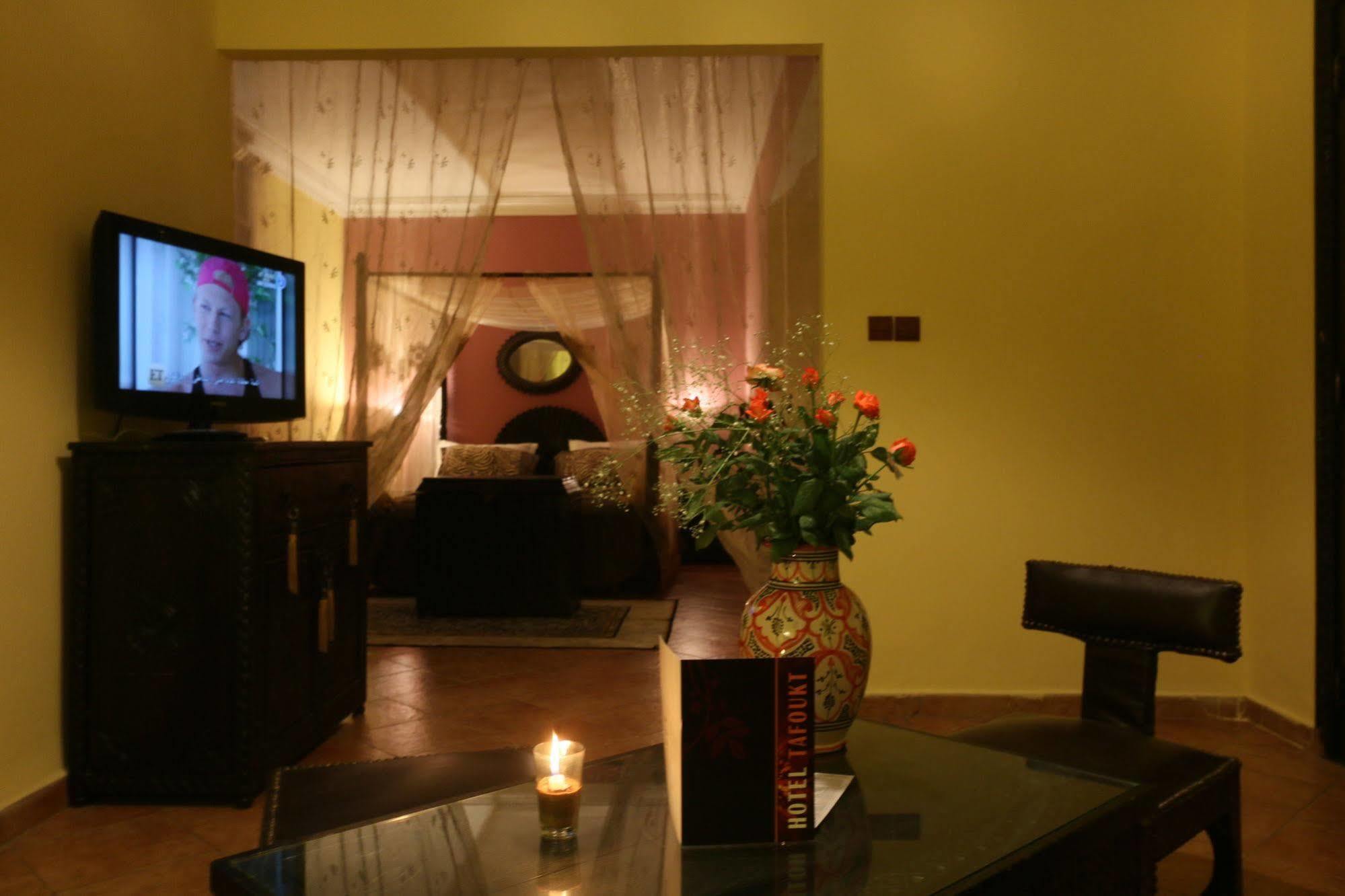 Hotel Tafoukt Marrakesh Esterno foto